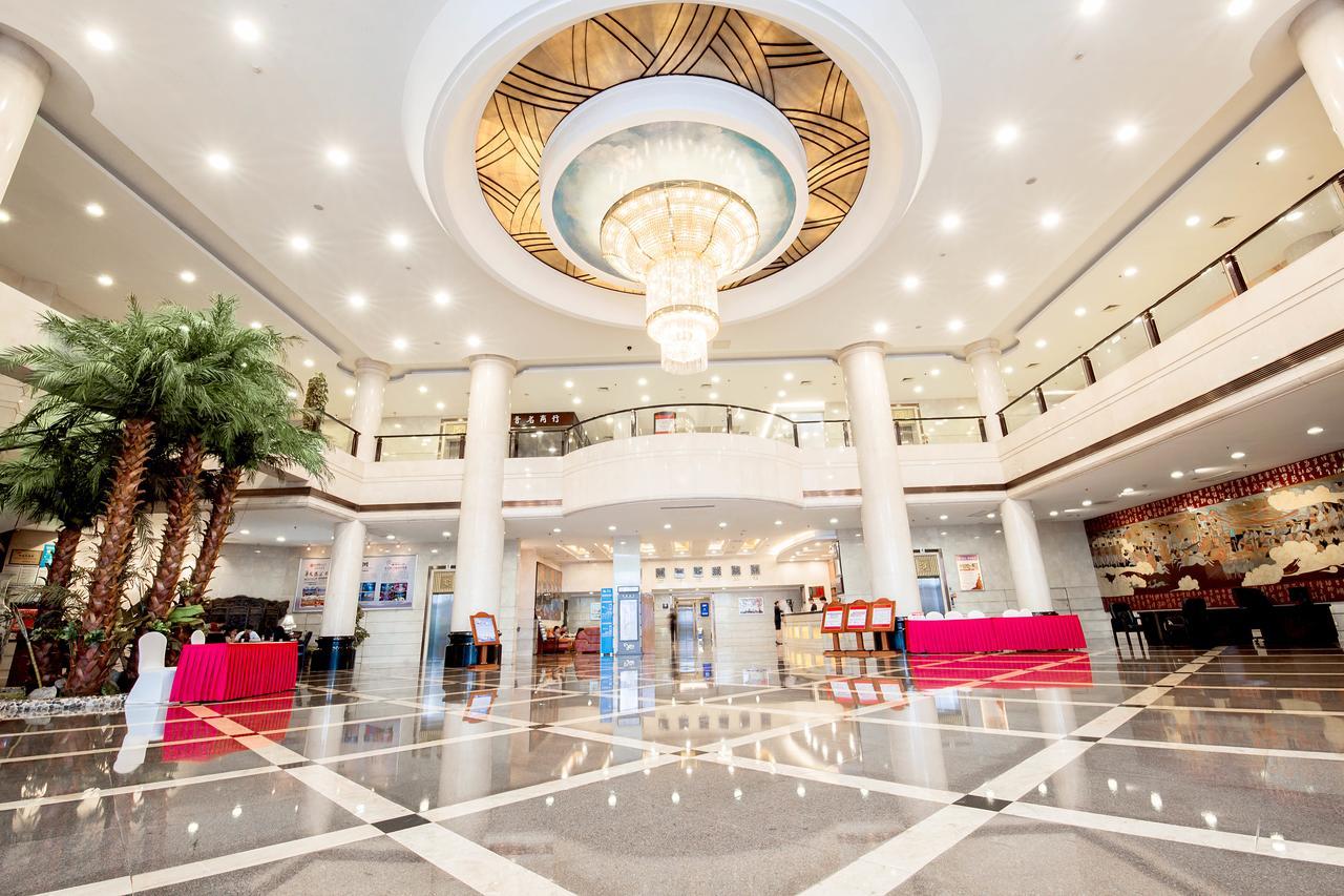 Zhuzhou Hua Tian Hotel Esterno foto